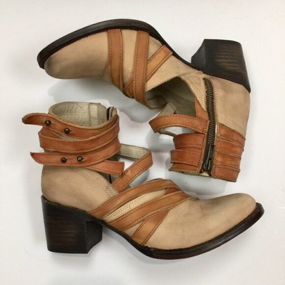 Freebird by Steven Shoes - Freebird FB Grind Taupe Ankle Boots Size 9 Block Heel Leather Distressed Style